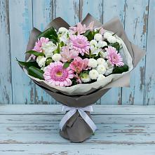 Букет цветов из:  Герберы, Альстромерии и Хризантемы в Лобне
