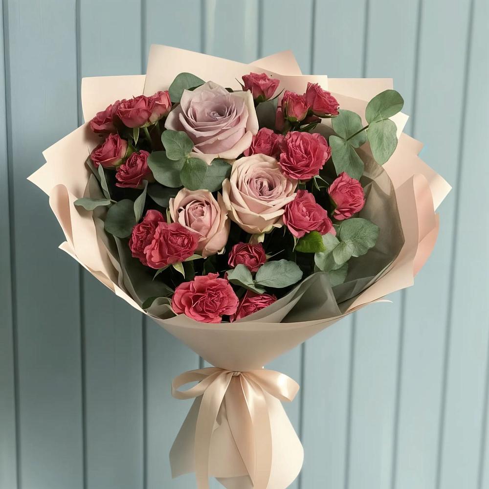 Букет цветов из: Гвоздики и Розы в Лобне