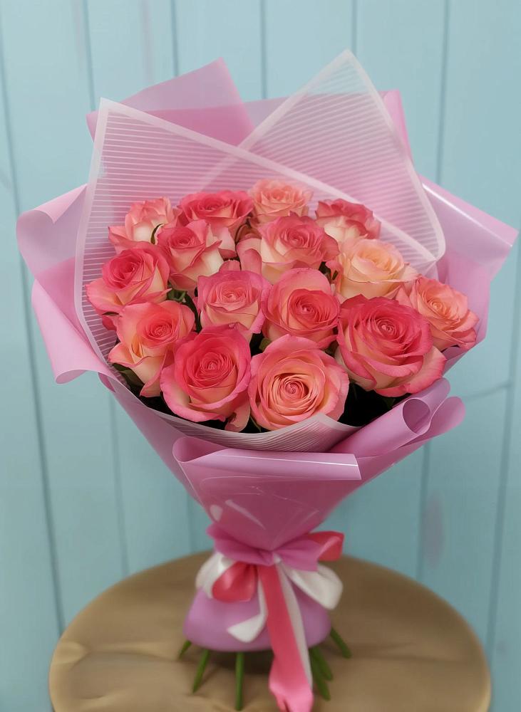 Букет 15 Розовых роз Равель в Лобне
