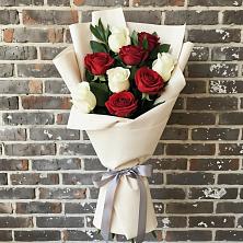 Букет цветов из:  Розы в Лобне