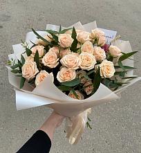 Букет Кремовые розы Латте в Лобне