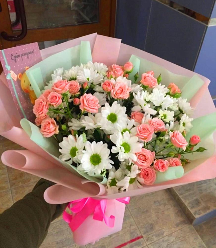 Букет цветов из: Розы и Хризантемы в Лобне