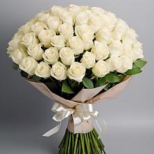 Букет 101 беля роза Белоснежка в Лобне