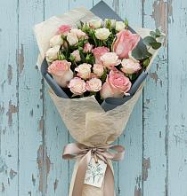 Букет цветов из:  Розы в Лобне