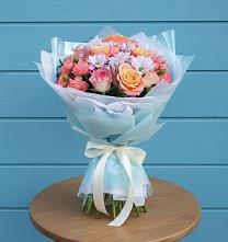 Букет цветов из:  Хризантемы и Розы в Лобне