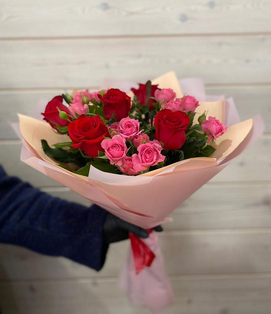 Букет цветов из: Розы в Лобне