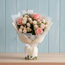 Букет цветов из:  Розы в Лобне