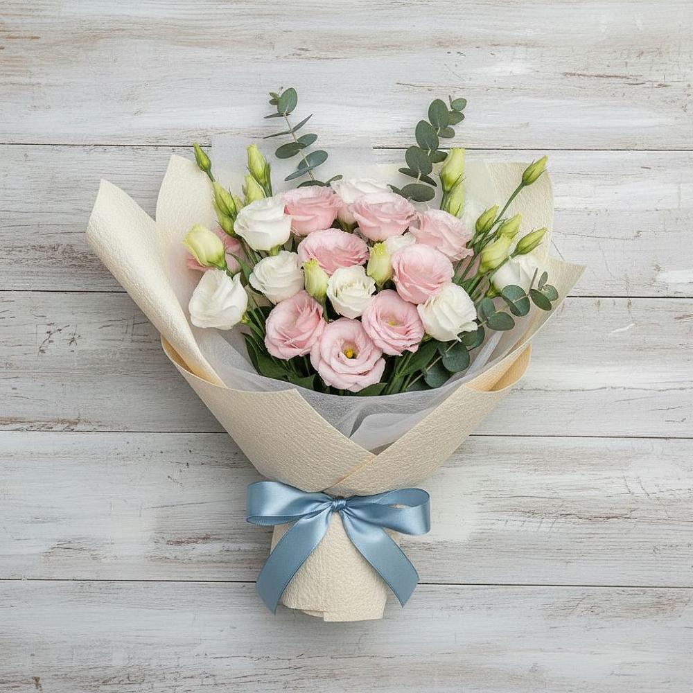 Букет цветов из: Лизиантусы в Лобне